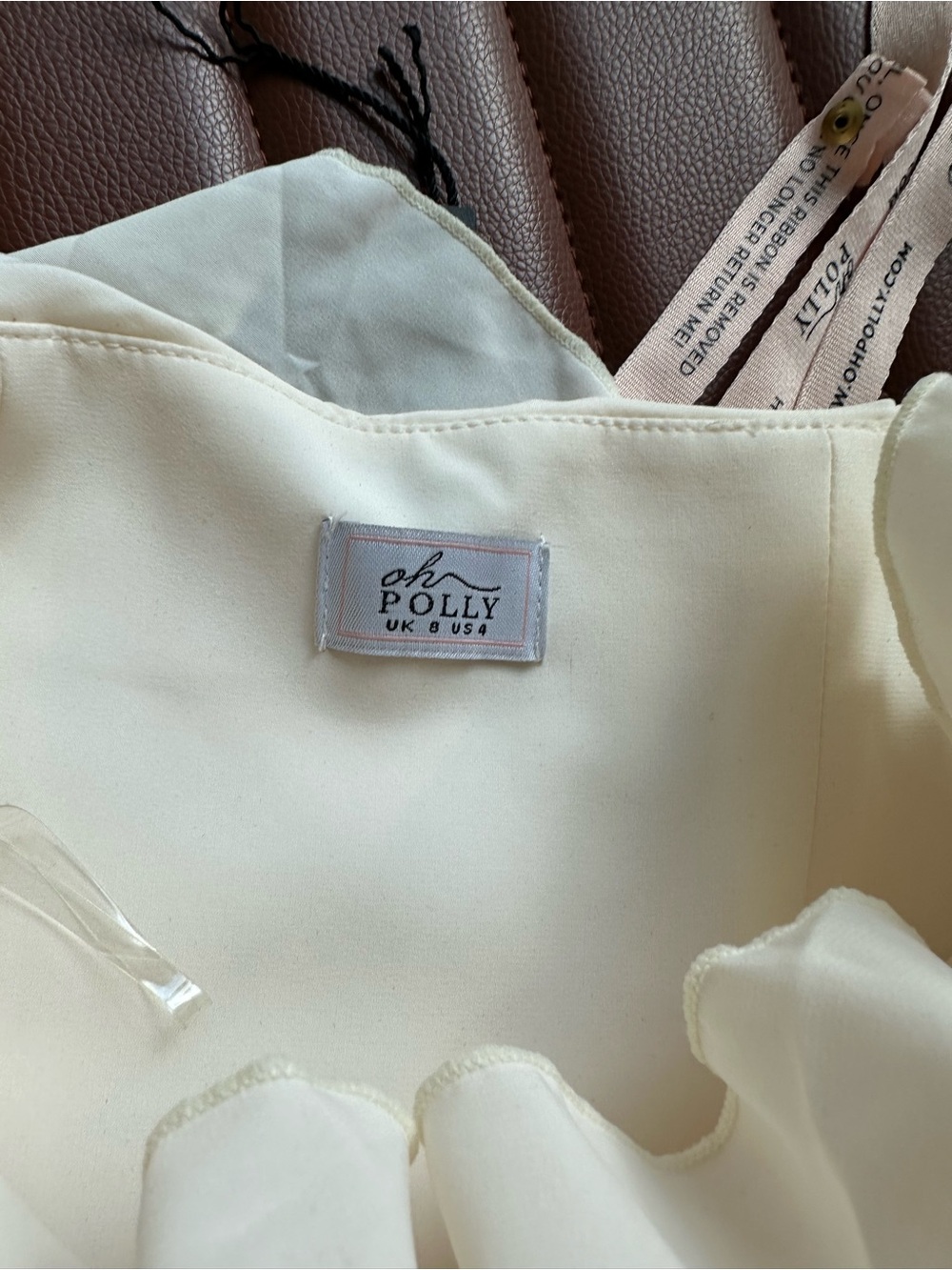 Oh Polly TIERED CORSET GOWN IN IVORY - Picture 8 of 9